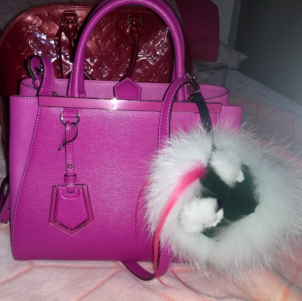 ❌❌SOLD**Fendi petite 2jours tote in magenta